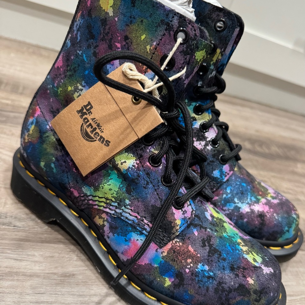 Dr. Martens Artistic Pattern Boots